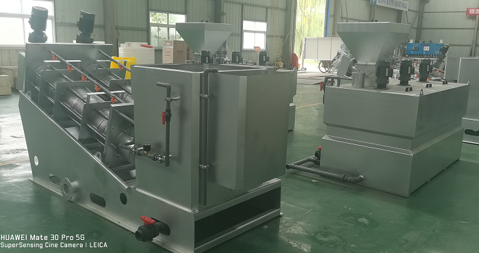 疊螺機、全自動加藥裝置加工中